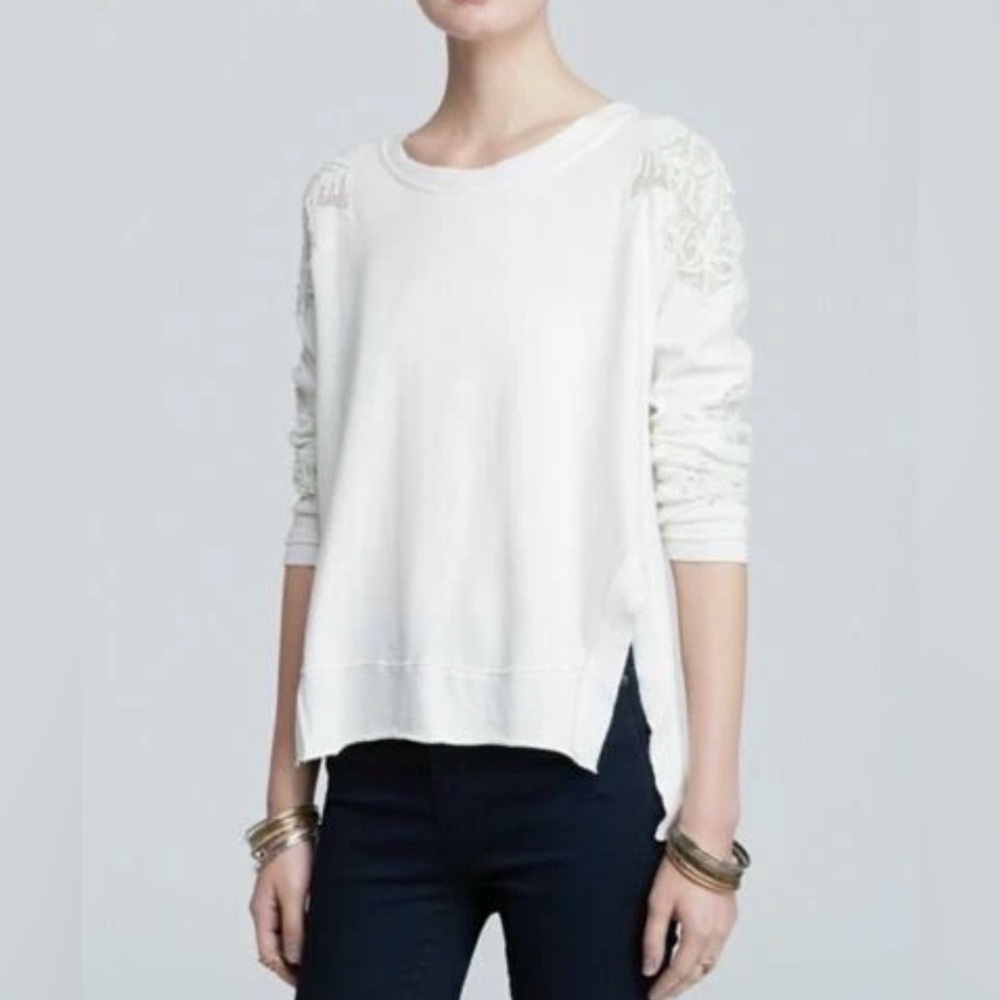 FREE PEOPLE Jersey Outer Sunset Top in Ivory. Size small.